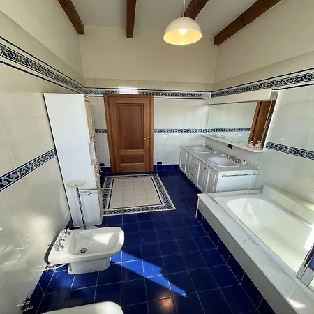 Corte San Lorenzo B&B 데센자노델가르다